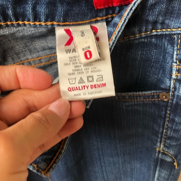 2000’s Express X2 • Low Rise Flare Leg Jeans - Picture 7 of 10